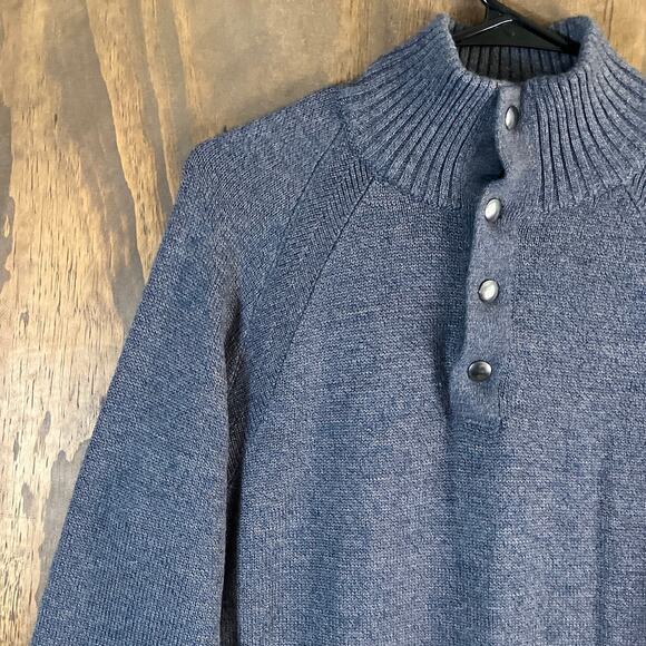 Banana Republic Mens Sweater Gray Knitted Mock Henley Neck Fine Wool Blend M - Picture 4 of 12